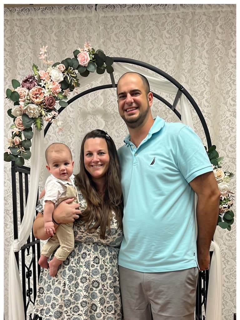 Teresa Poulakis with her family